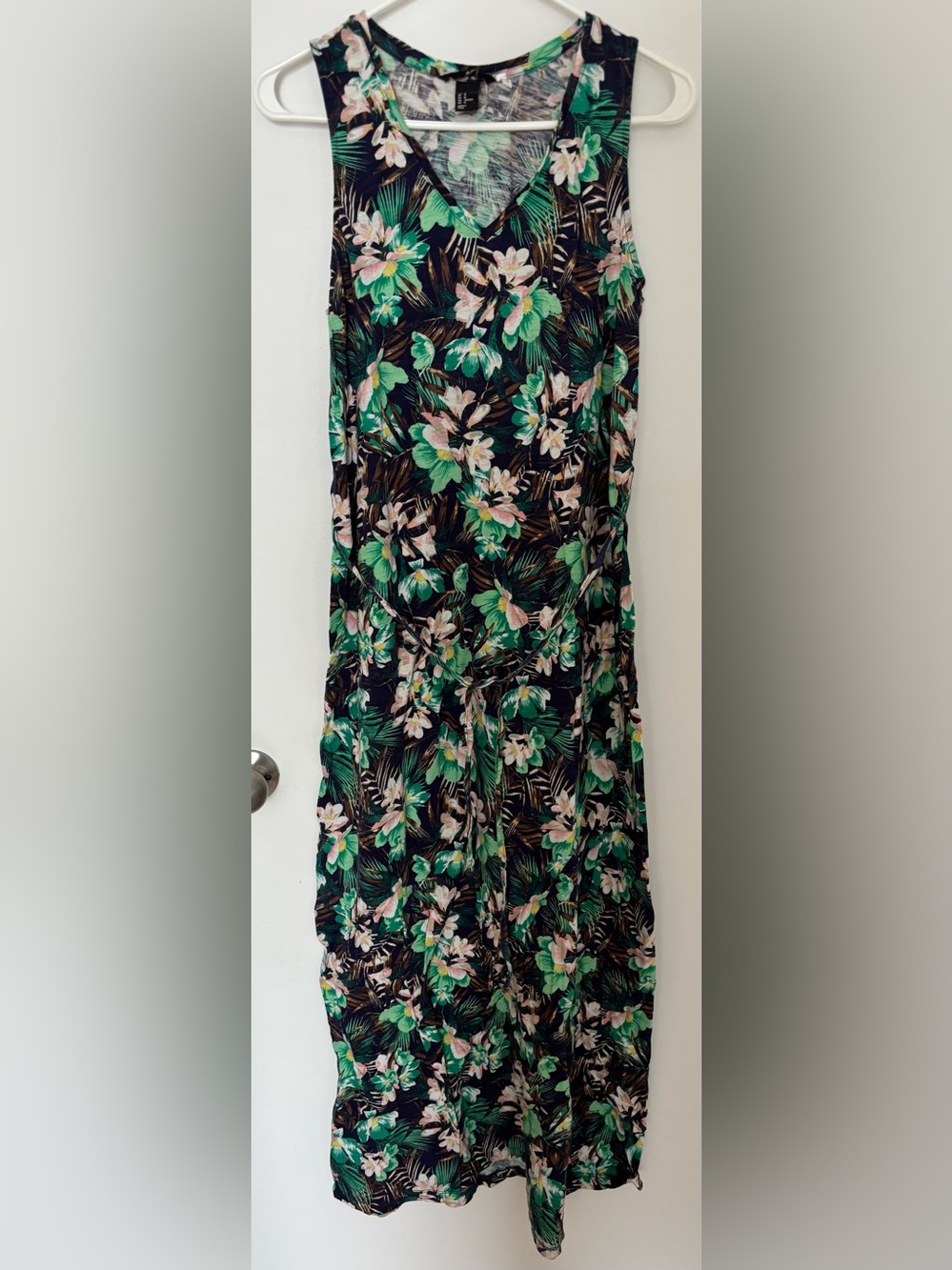 H&M Tropical Floral V-Neck Maxi Dress - Green/Black